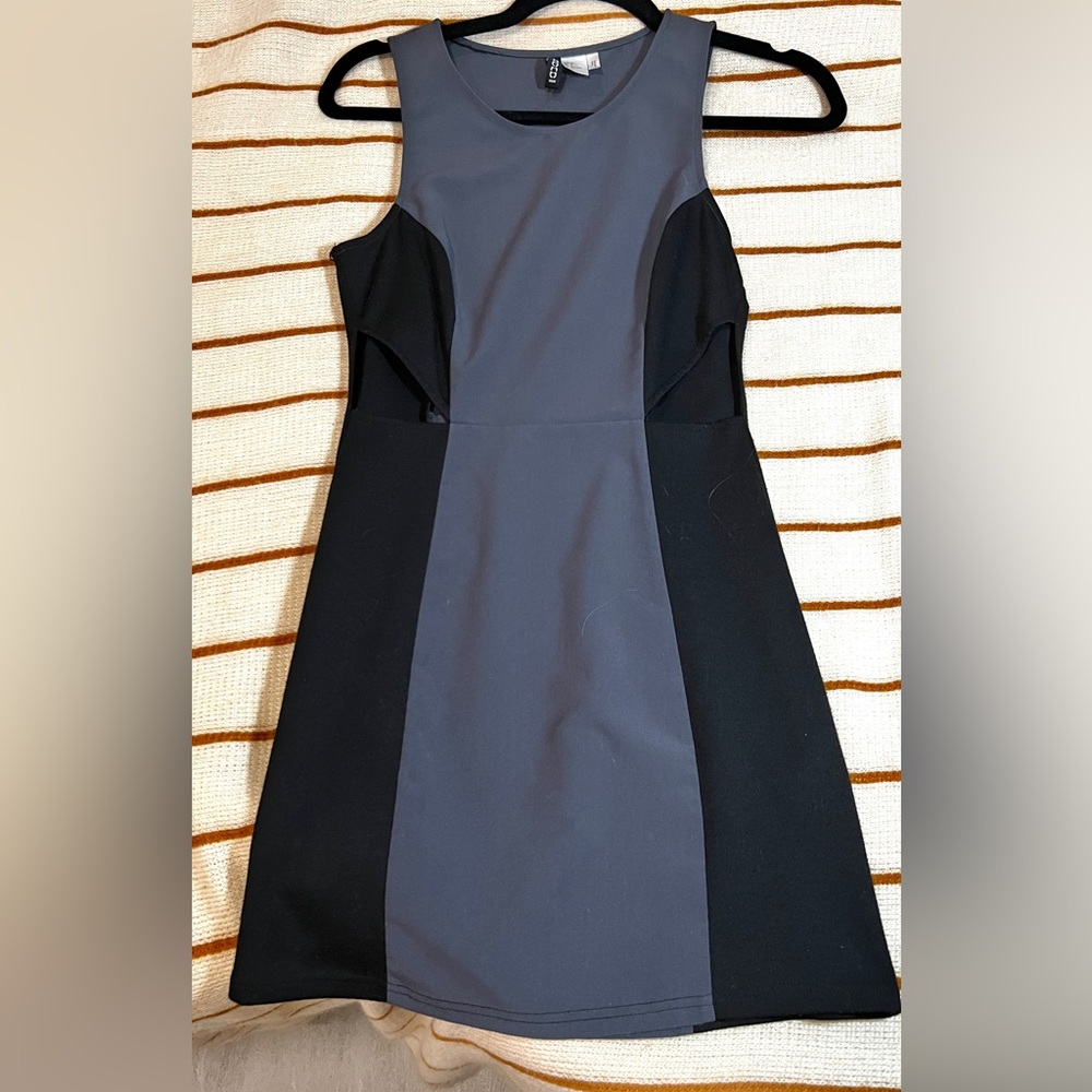 H&M Black & Gray Colour Block Dress w/ Slits